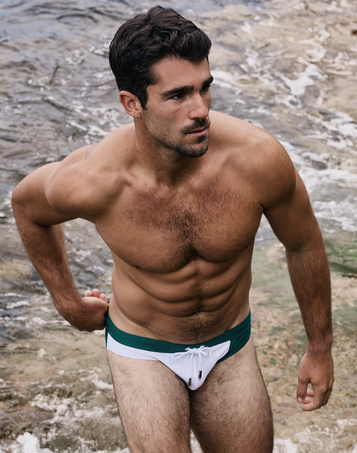 V10 Colour-Blocked Swim Brief - Calypso White/Green