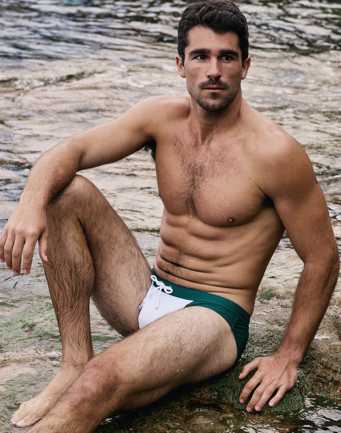 V10 Colour-Blocked Swim Brief - Calypso White/Green