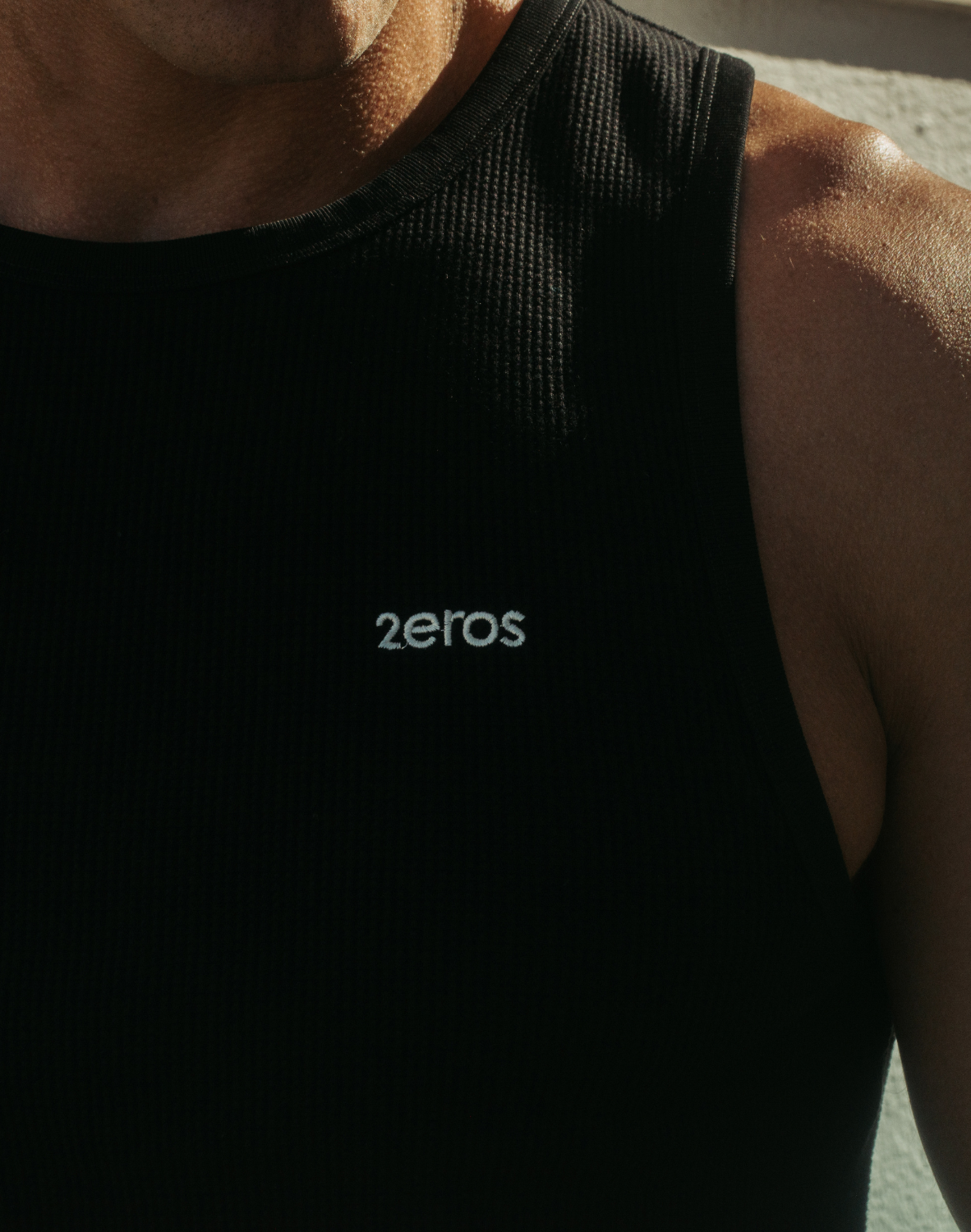 Icon Singlet - Black