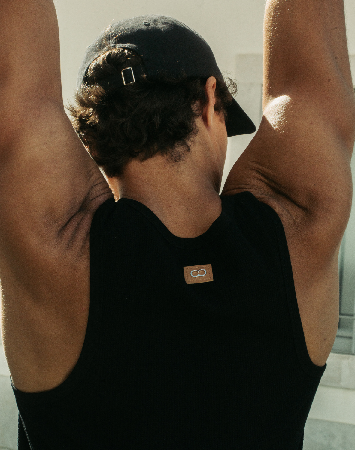 Icon Singlet - Black