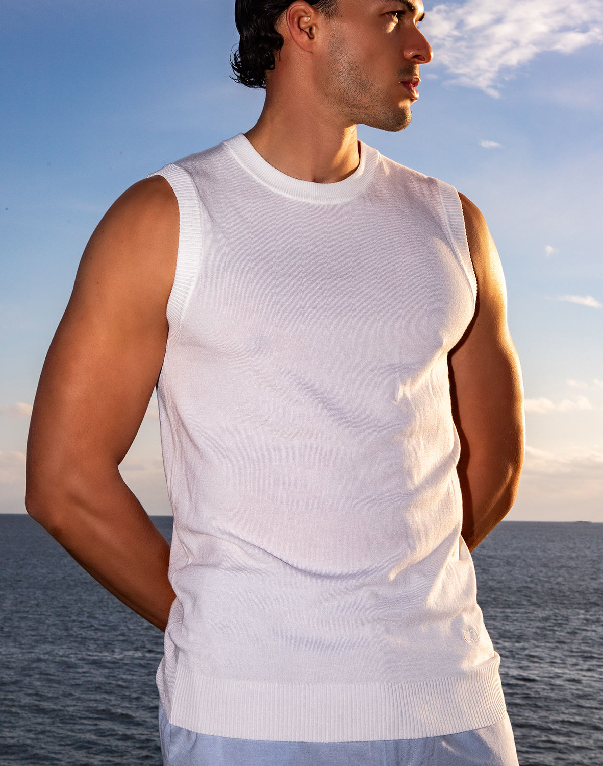 Sapphire Knit Vest - White