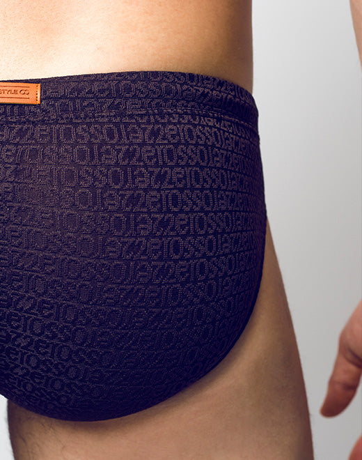 V30 Textured Swim Brief - Signet Black