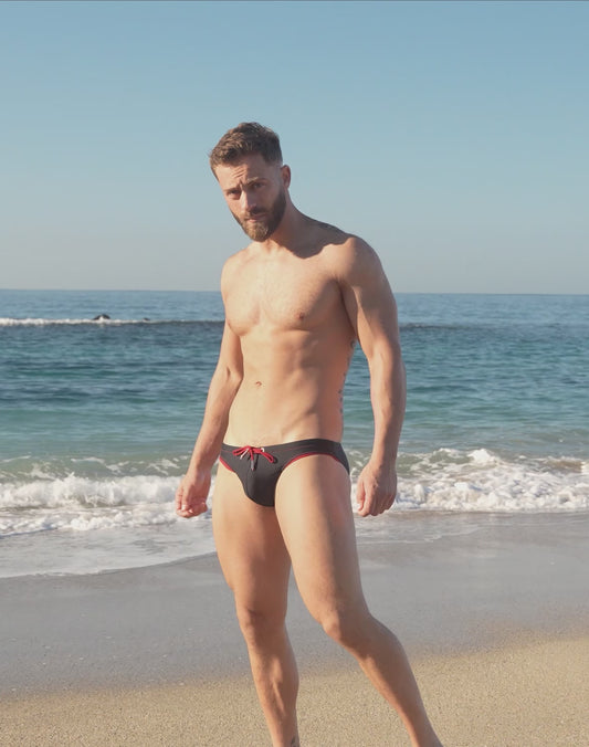 V22 Rapid Swim Brief - Black