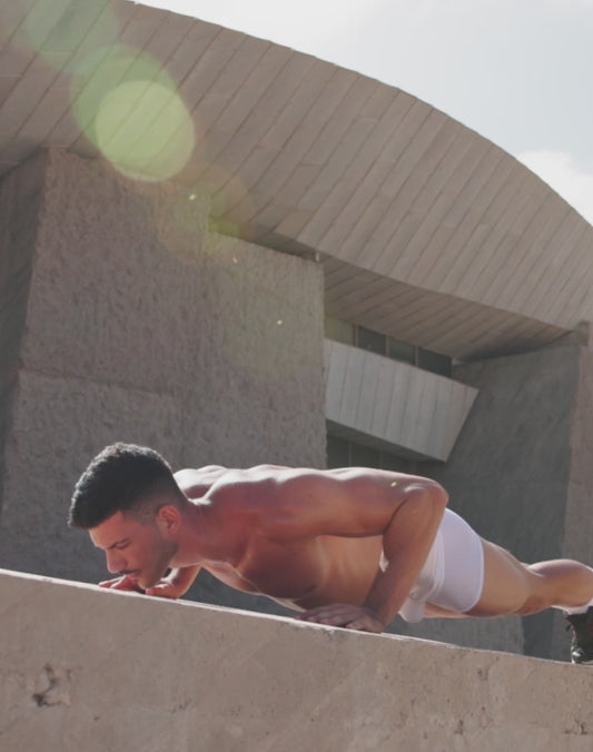 AKTIV Pegasus Trunk Underwear - White/Tan